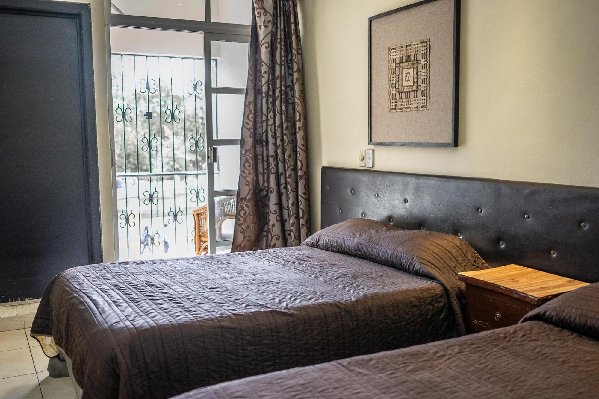 Hotel Maria De La Luz 바야돌리드 외부 사진