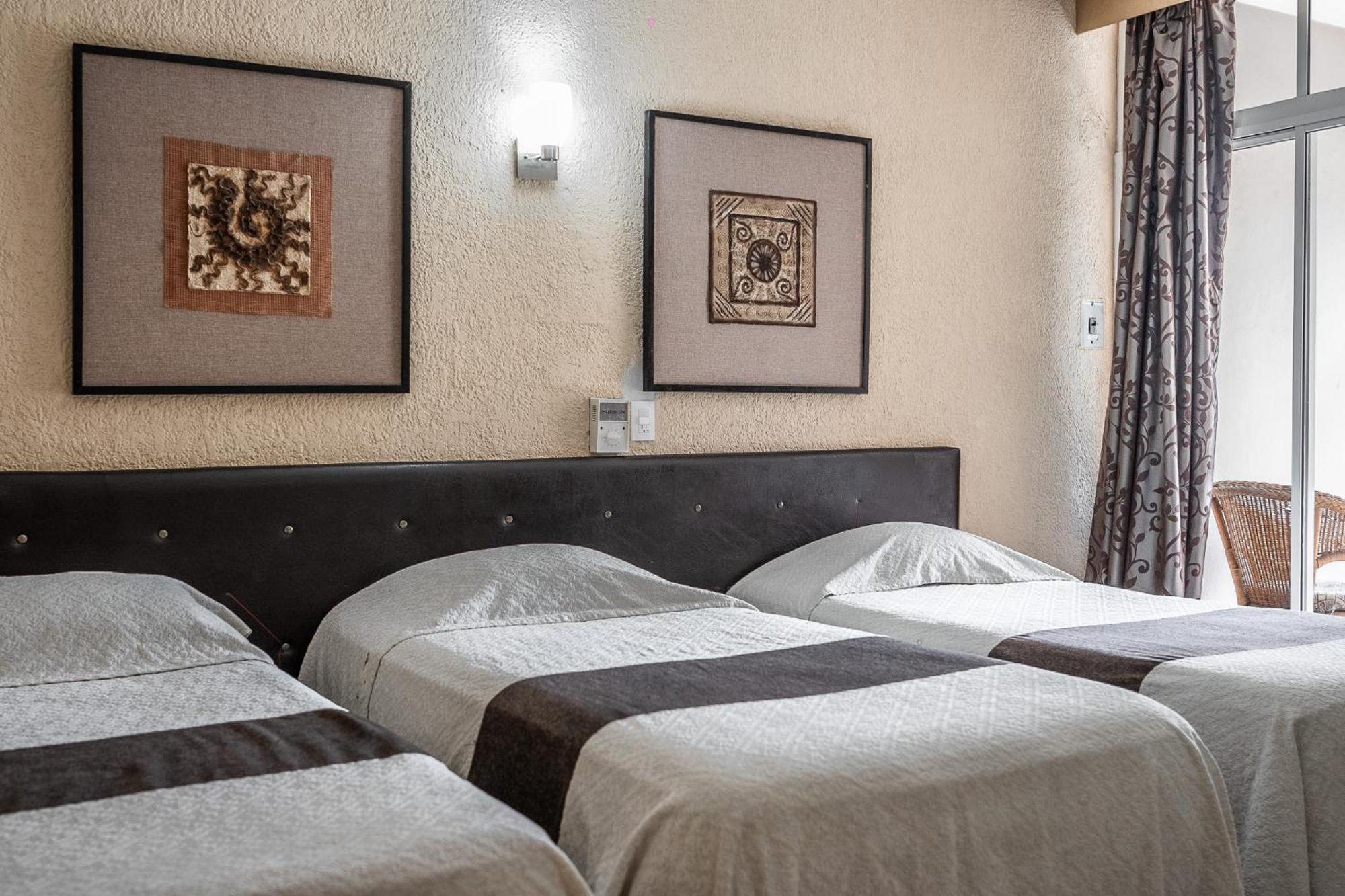 Hotel Maria De La Luz 바야돌리드 외부 사진