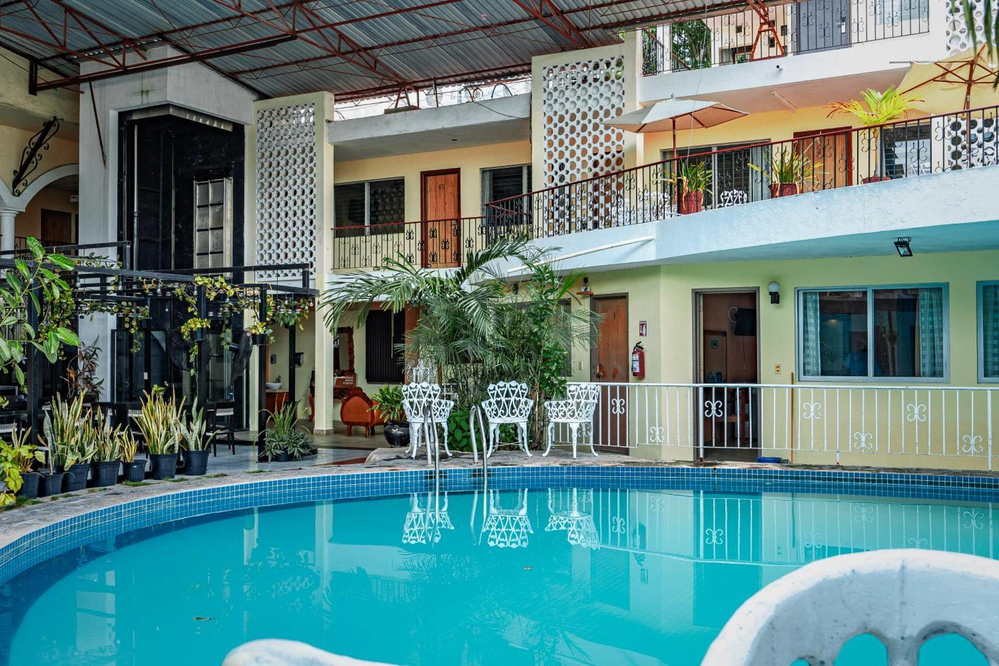 Hotel Maria De La Luz 바야돌리드 외부 사진