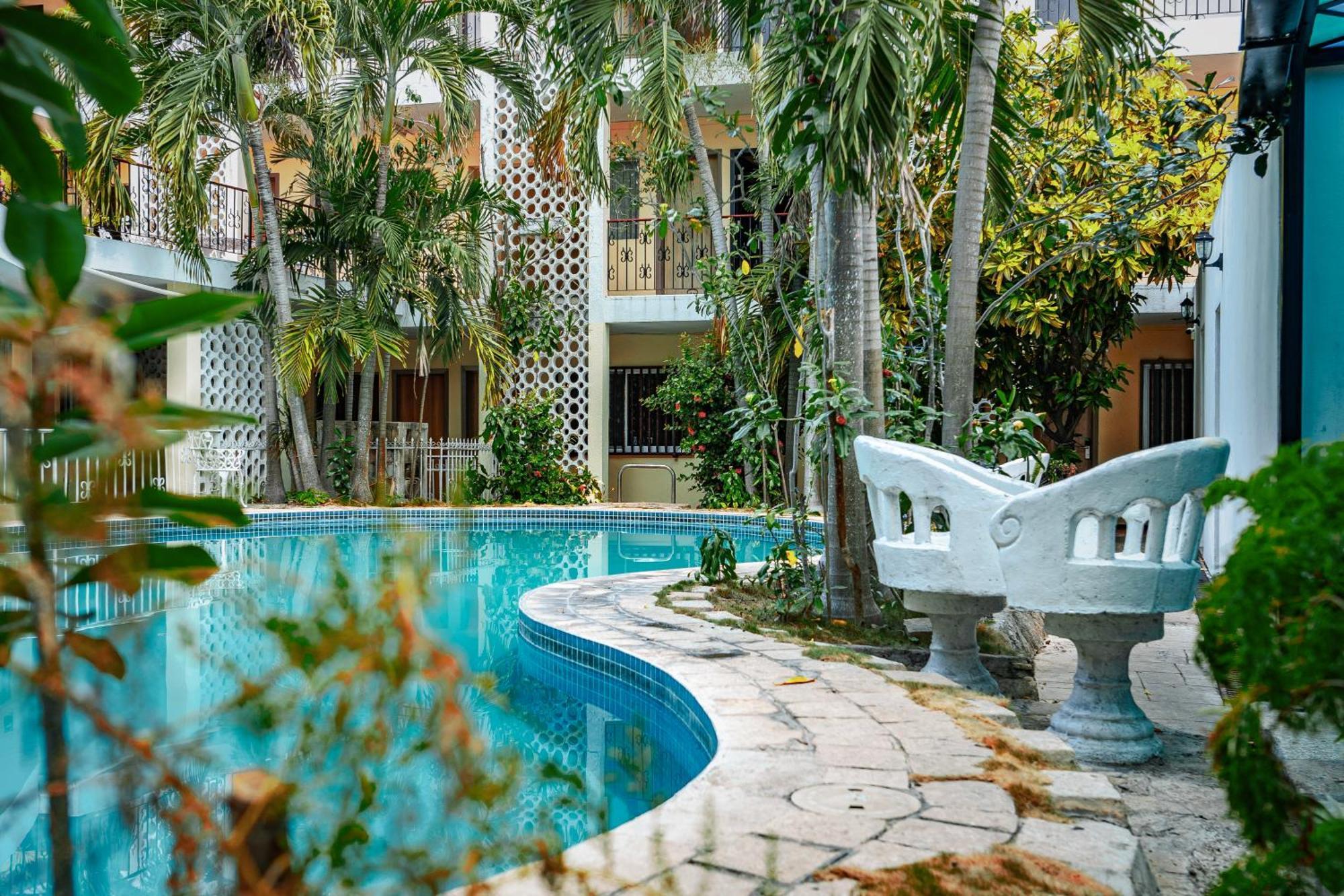 Hotel Maria De La Luz 바야돌리드 외부 사진